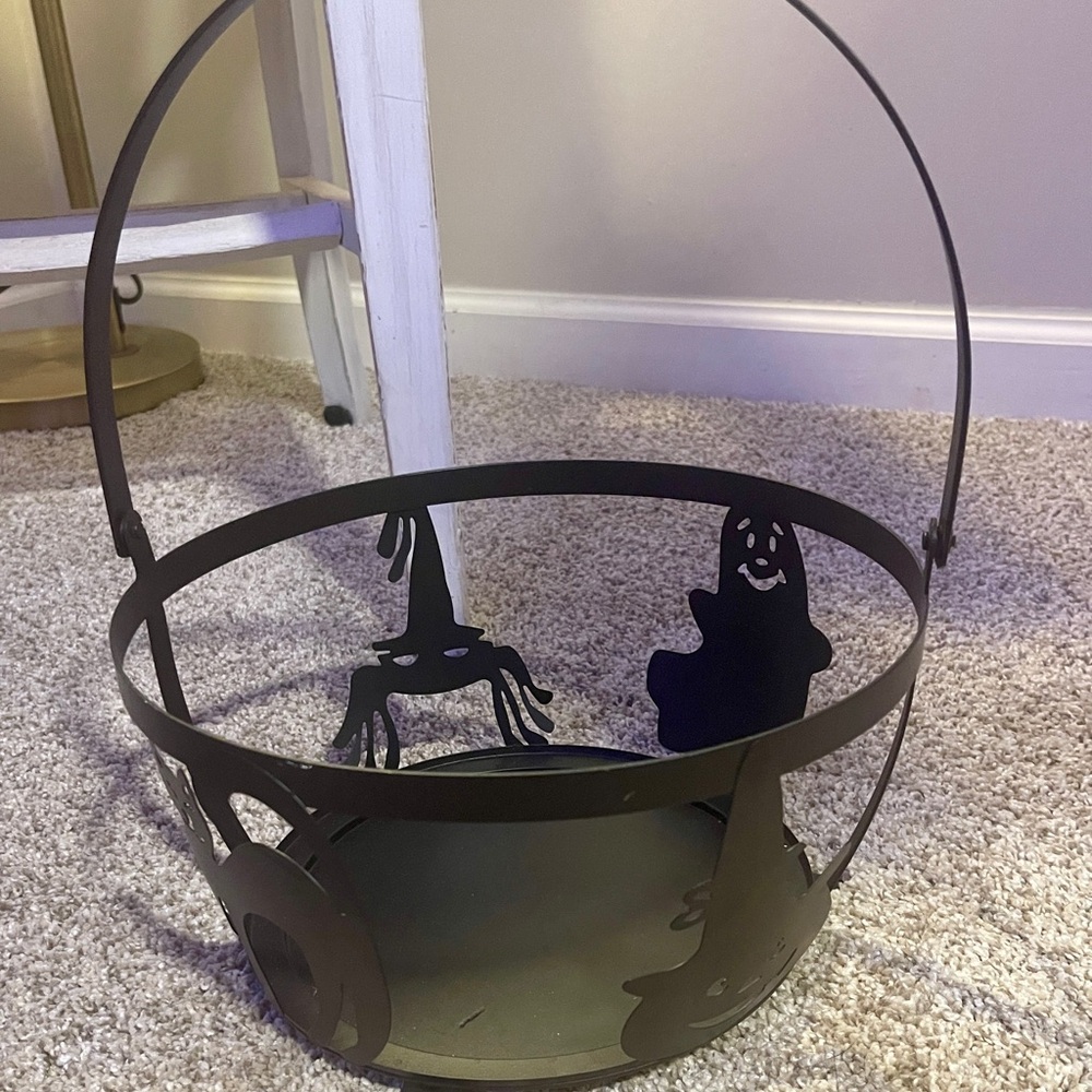 Longaberger RETIRED 2008 Wrought Iron LARGE BLACK CAULDRON Basket Holder